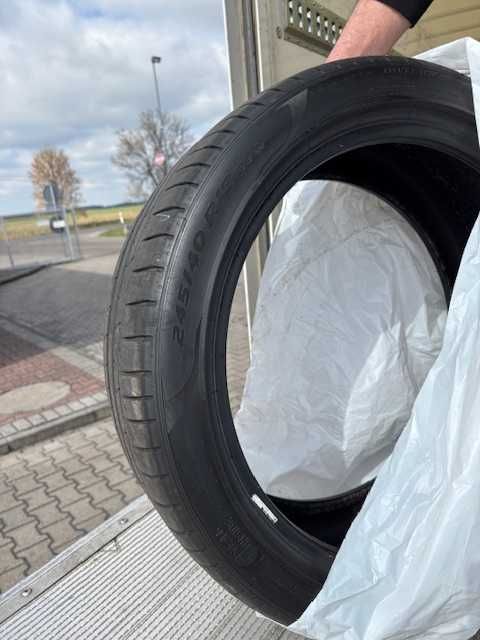 Opony letnie Pirelli P Zero 245/40R19 94 W