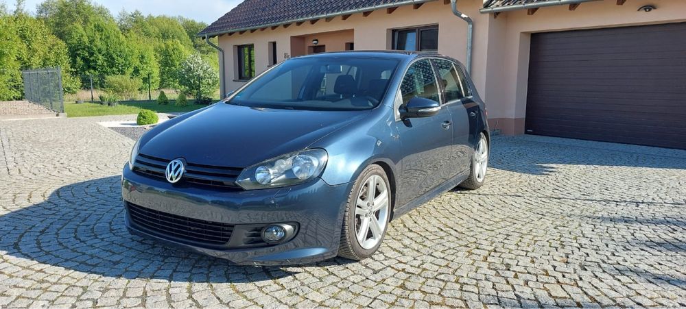 Volkswagen Golf R Line