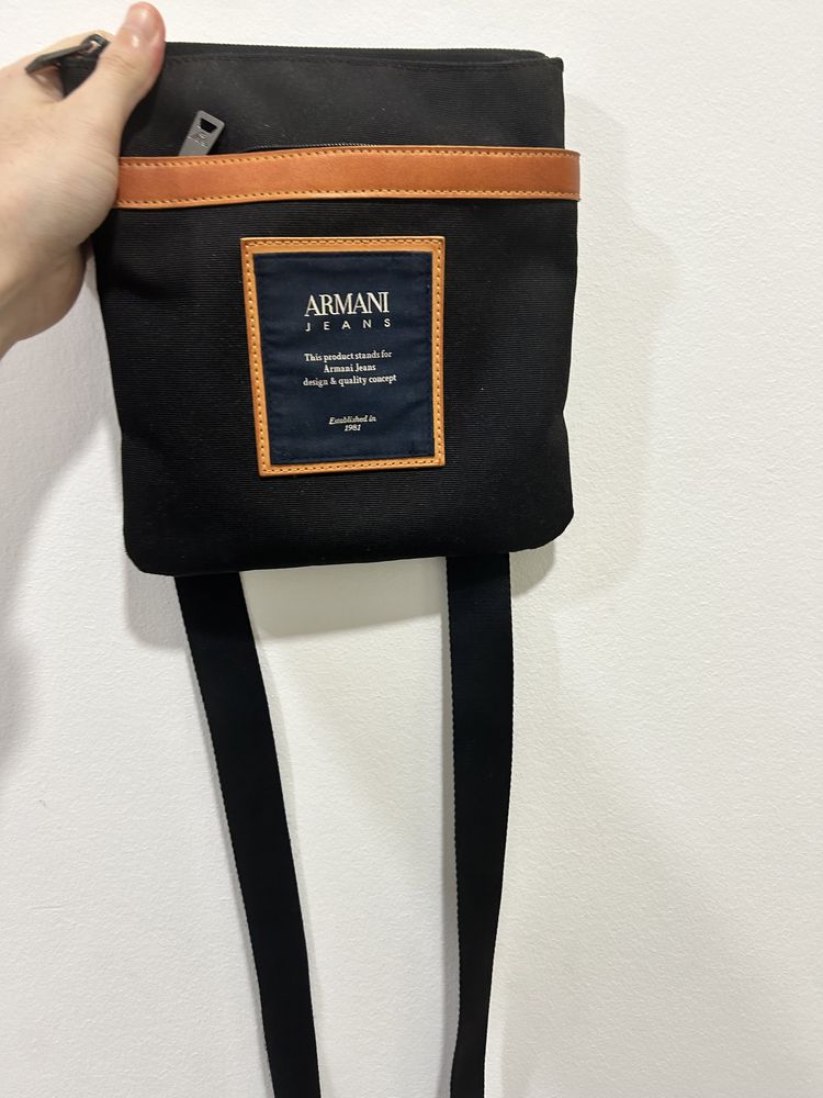 Bolsa armani ….