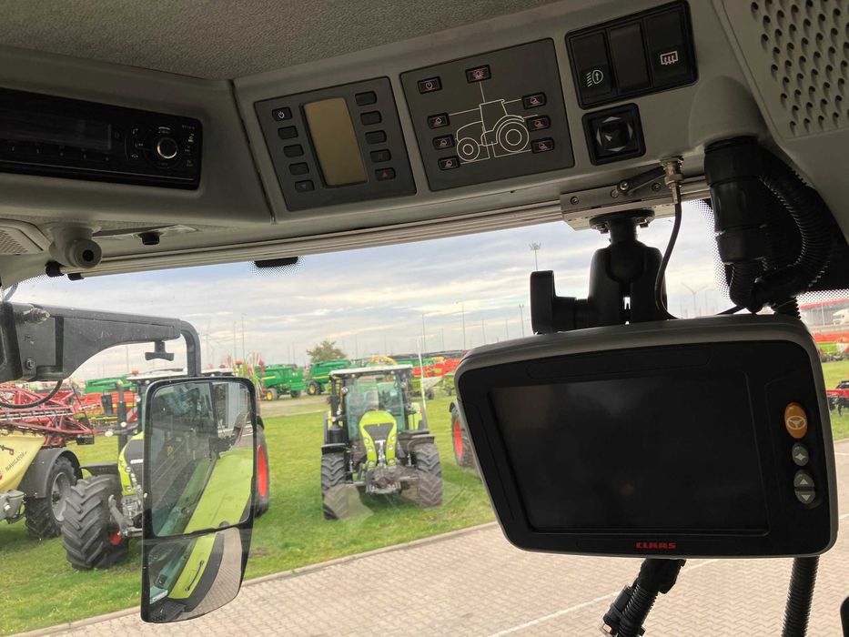 Трактор CLAAS AXION 870 2019 рік, 5999 мото/год