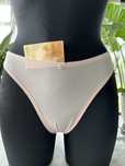 Stringi r. S (652)