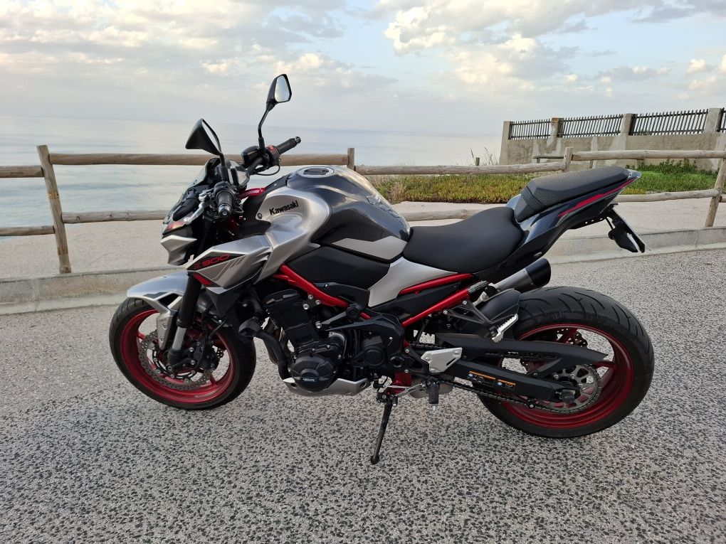 Kawasaki Z900 impecável de 11/23, 1500e em extras