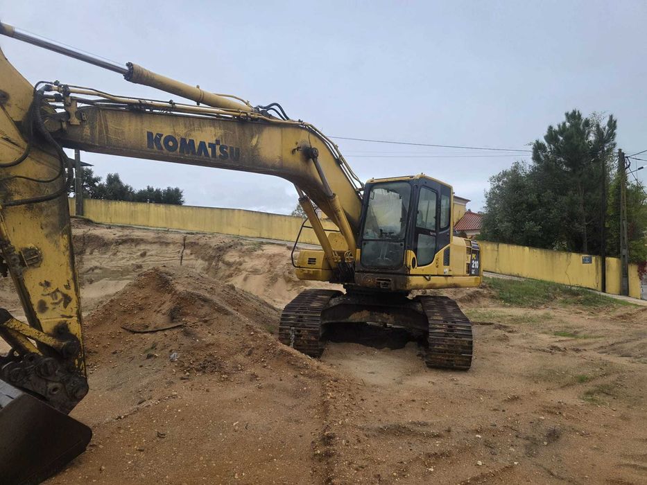 Giratória Komatsu PC210