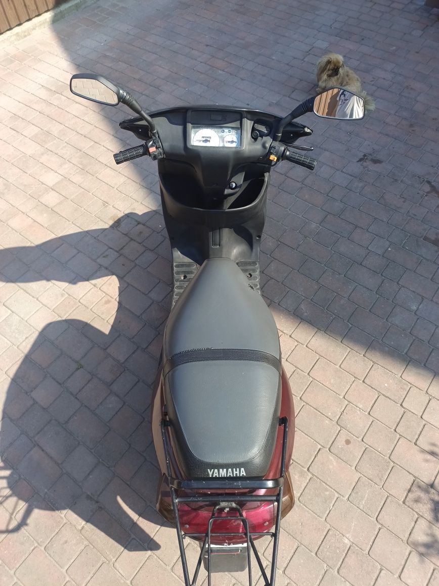 Скутер Yamaha Zest. НА ДОКУМЕНТАХ