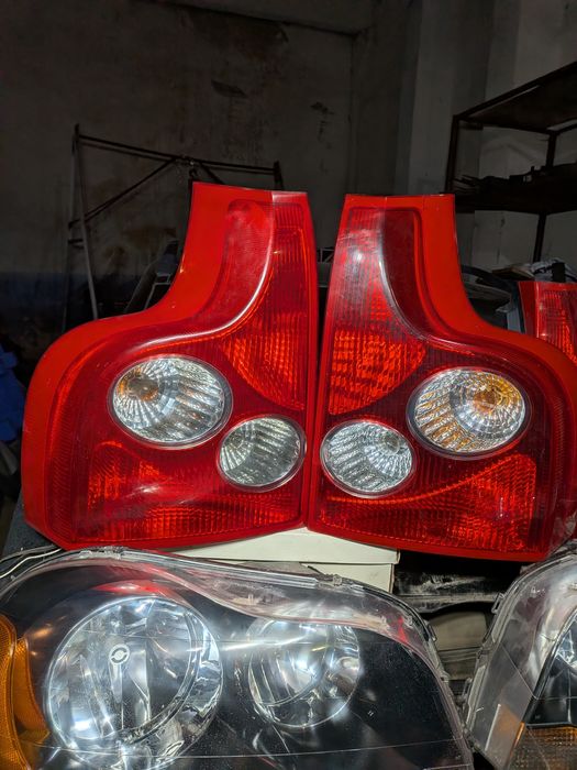 Фари передні ксенон галогени Volvo XC90 Вольво XC90