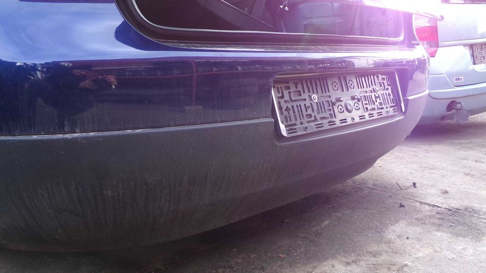Wrz55 Zderzak tylny volkswagen golf V 5 3D granatowy LD5Q wysyłka