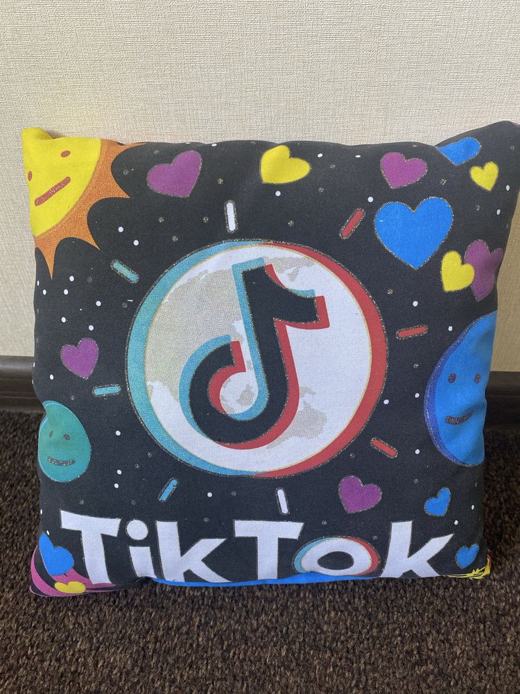 Подушка “TIK TOK”