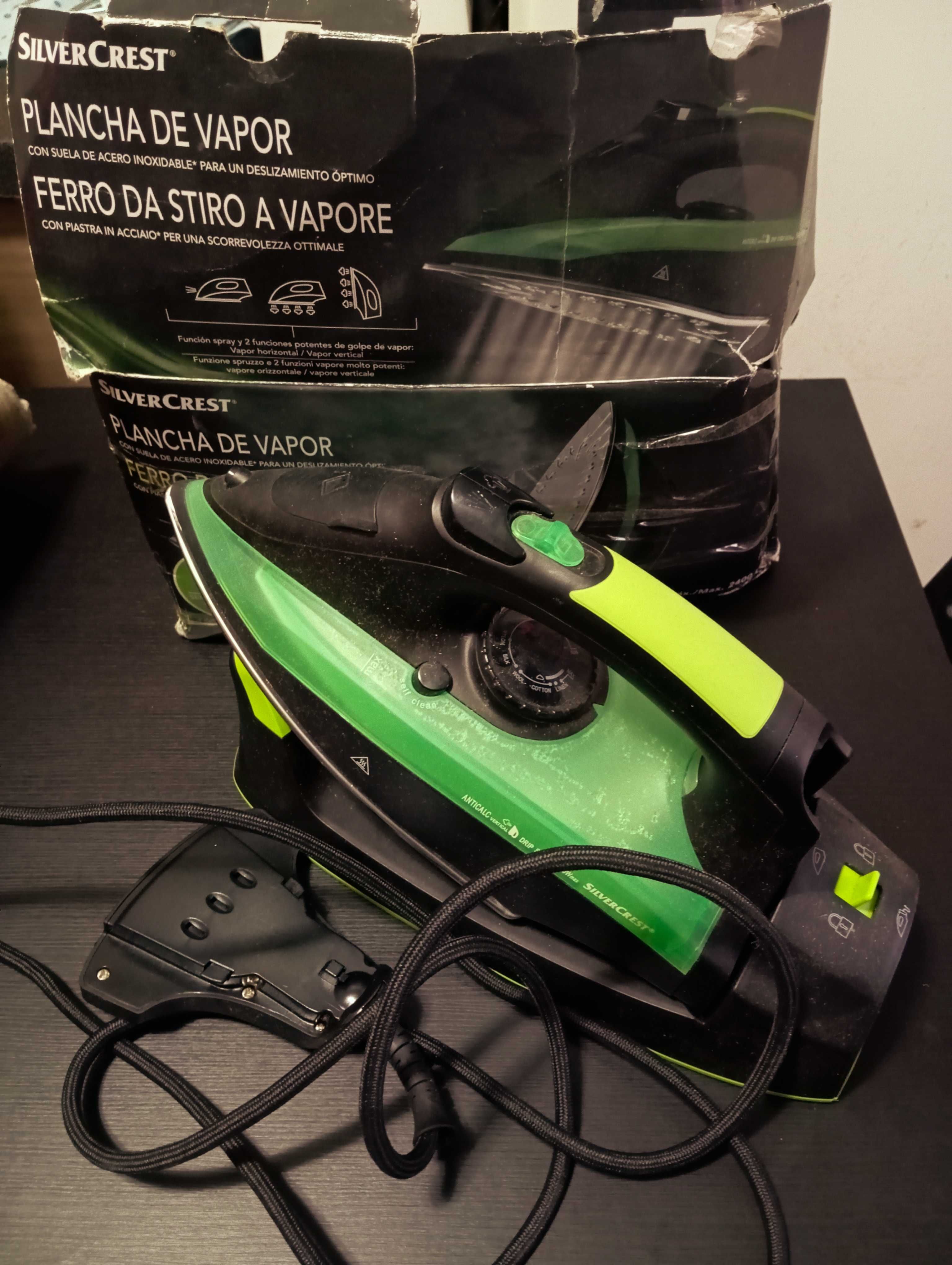 Ferro de engomar a vapor