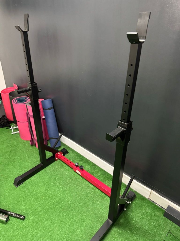 Vendo suporte ajustável para barras de peso