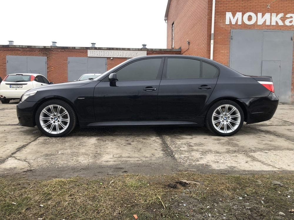 Продам BMW E60 535i