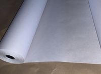 Упаковочная белая крафт бумага в рулоне ширина 55 см*70 м, пл. 80 г/м2