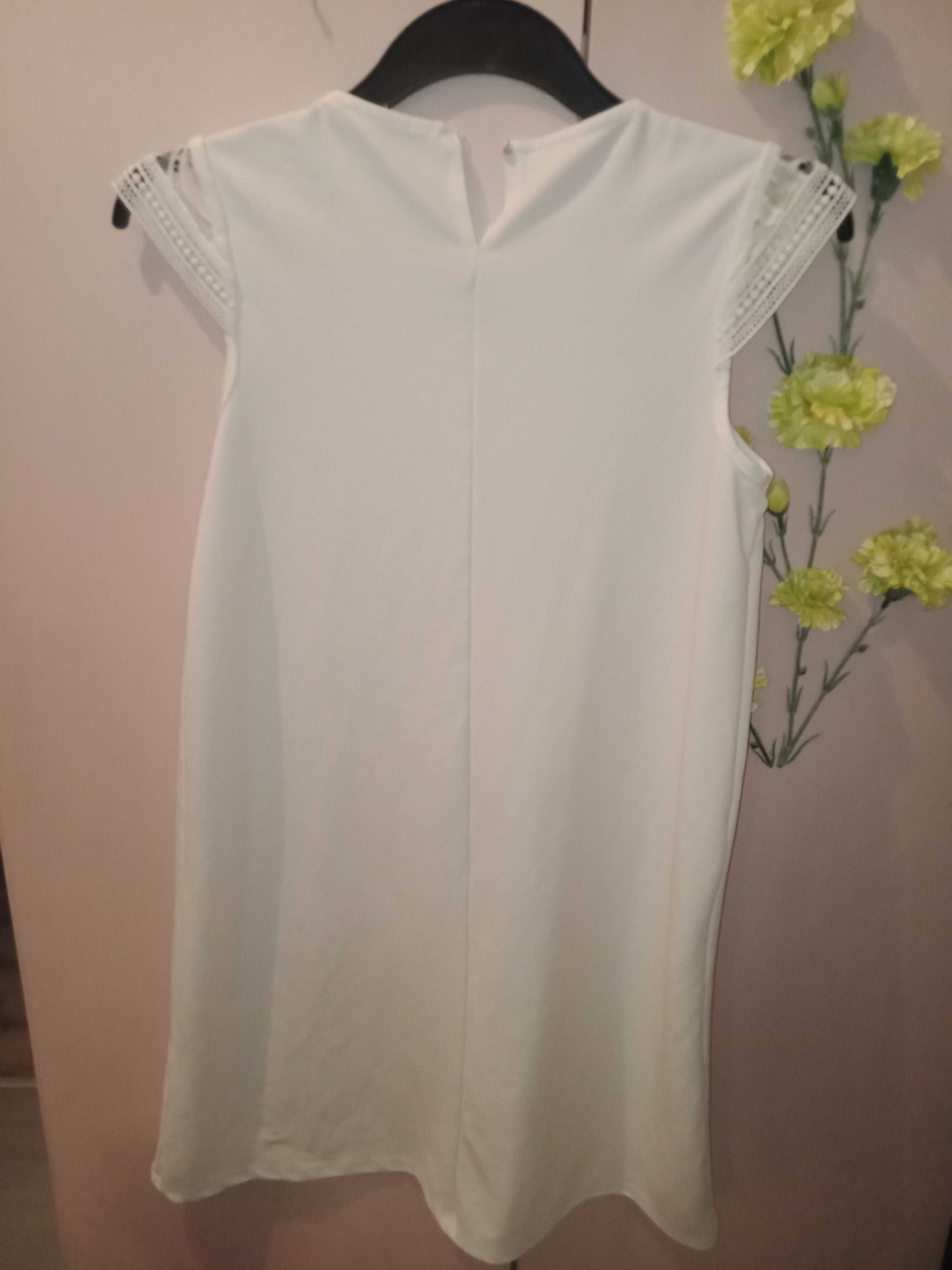 Biała sukienka Mohito