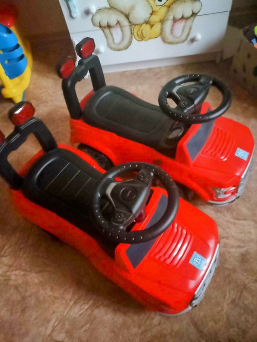 Автівка машинка толокар