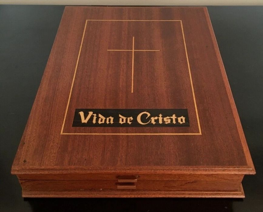 Coleção 24 medalhas banhadas a ouro, da vida de Jesus Cristo