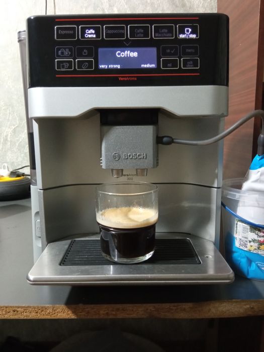 Продам кавомашину Bosh Vero Aroma 300