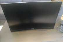Używane monitor LED Samsung LC24F396FHUXEN 23,5 zakrzywiony