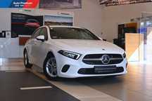 Mercedes-Benz Klasa A 180~Kamera cofania~Czujnik deszczu~Integracja Apple CarPlay
