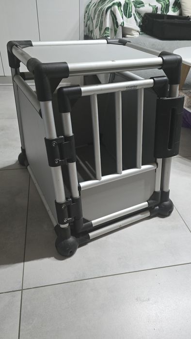 Transporter aluminiowy TRIXIE roz. S 48x57x64cm