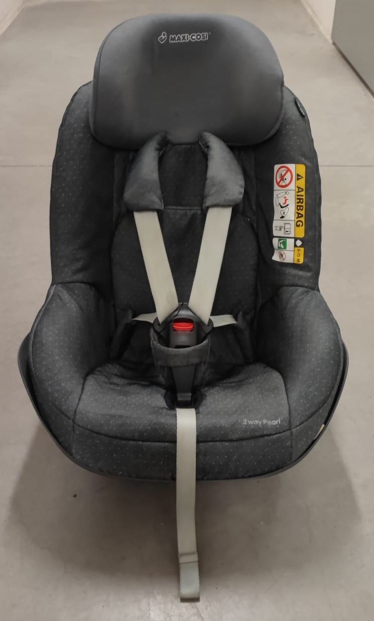 Maxi Cosi baza 2wayFix ISOFIX + nosidełko Pebble Plus + fotelik 2wayPe