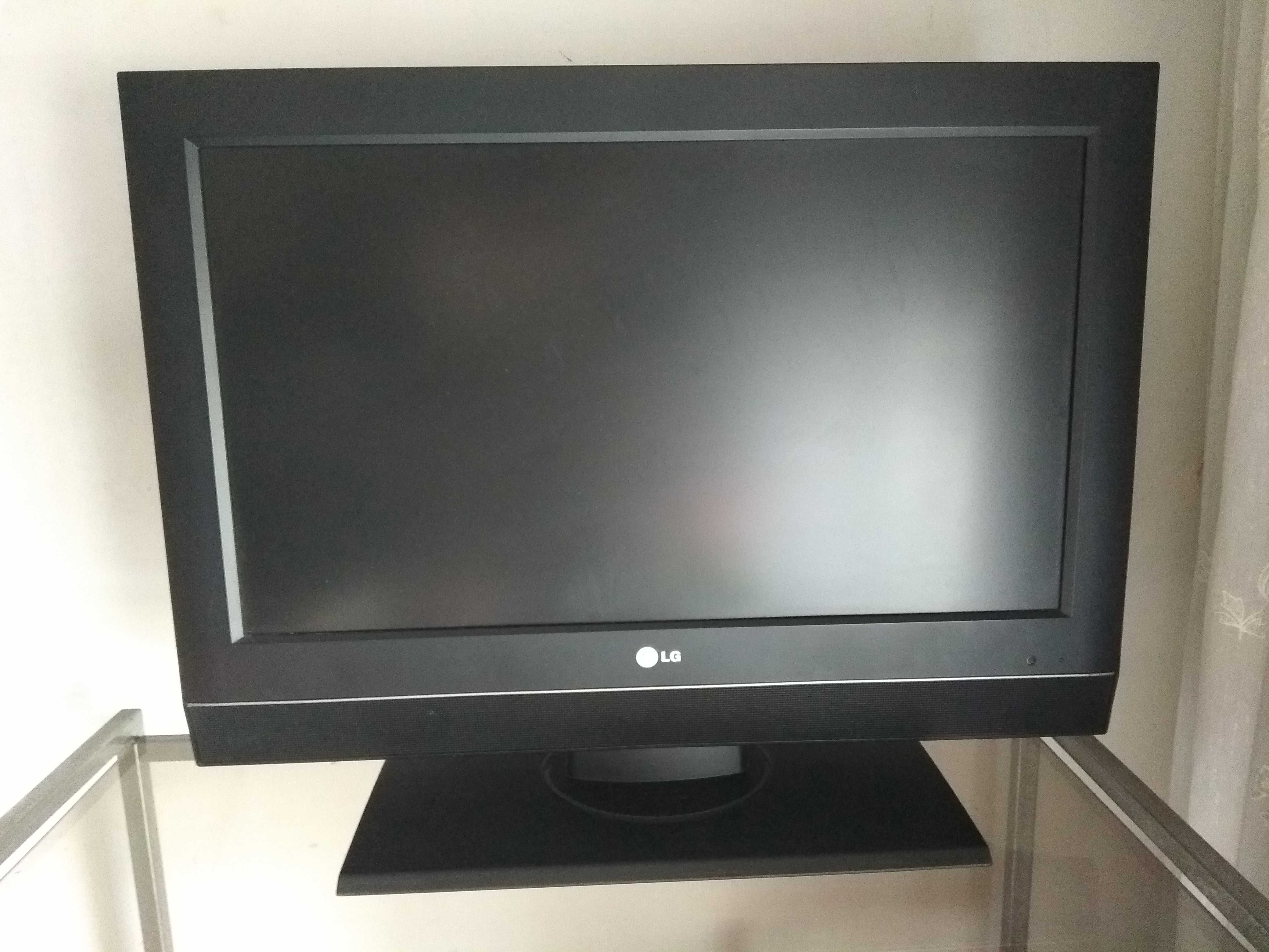 TV LG 26LC51 26 Polegadas - COM DEFEITO (ver descrição)