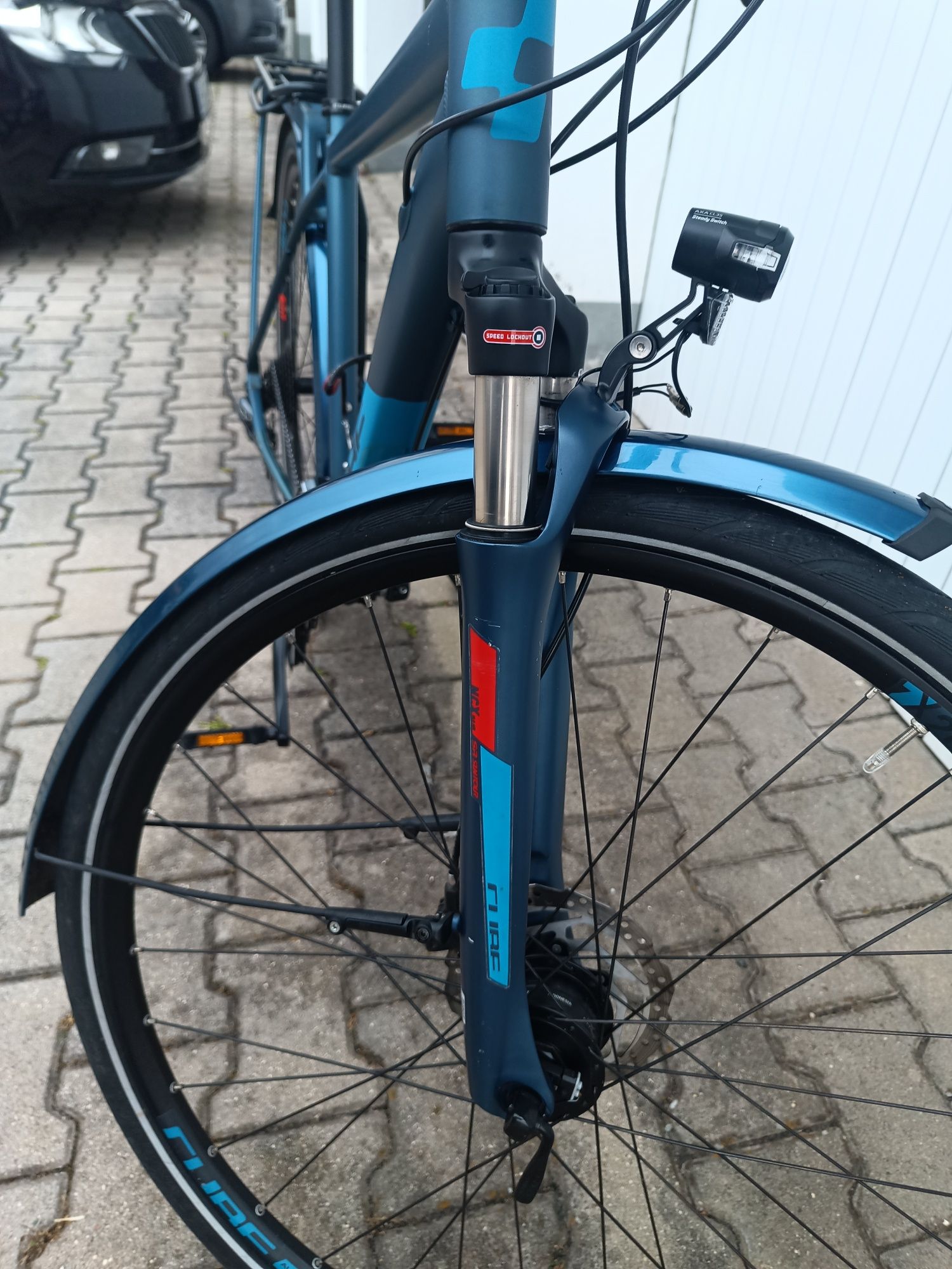 Cube Kathmandu/3x10DeoreXT/SuntourAir/Rama19.5/Kola28