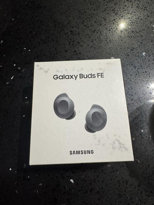 Galaxy buds fe słuchawki