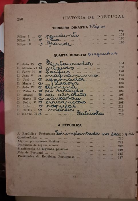 Livro escolar,História de Portugal, Prof. Janeiro Acabado. PORTES GRÁT