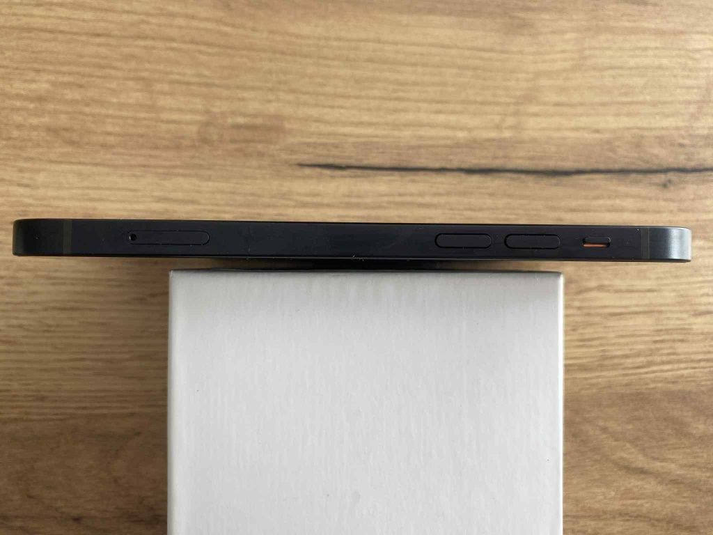 iPhone 12 65gb Odnowiony