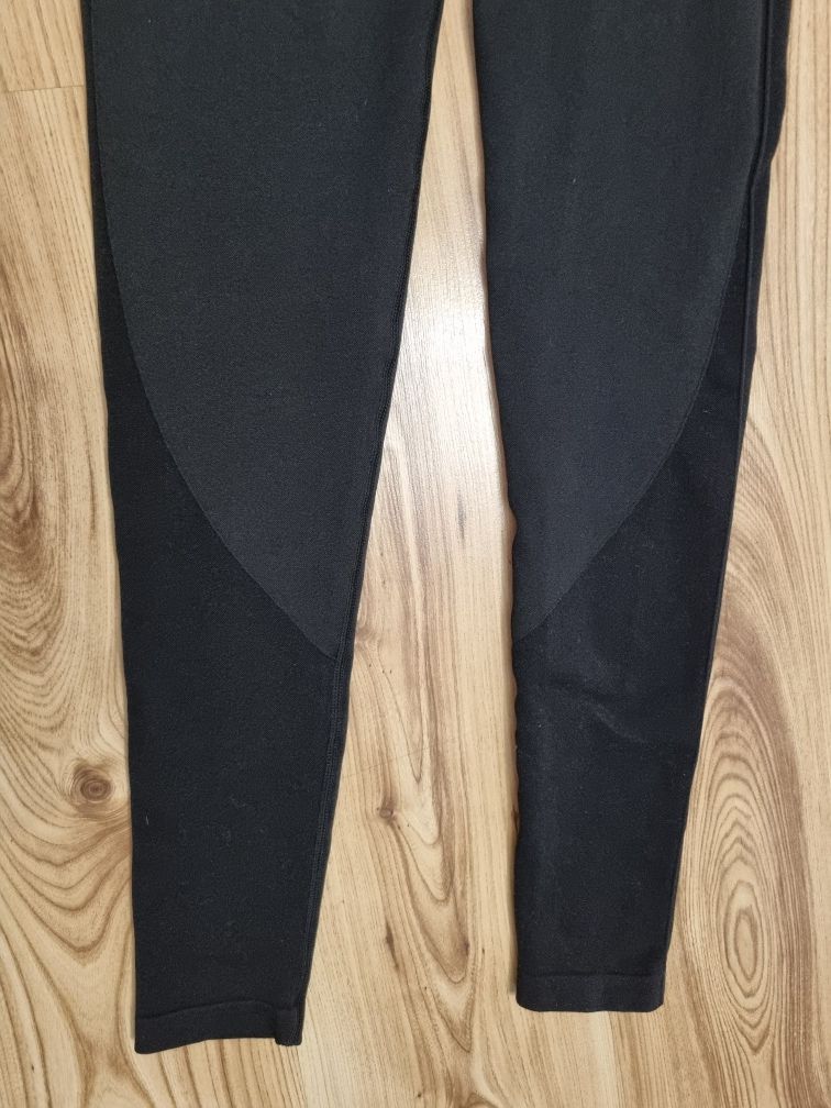 Legginsy modelujące sylwetkę Bumpro S 36