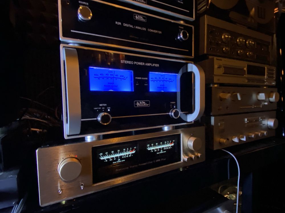 Przedwzmacniacz C2860 Plus - MusMys jak Accuphase