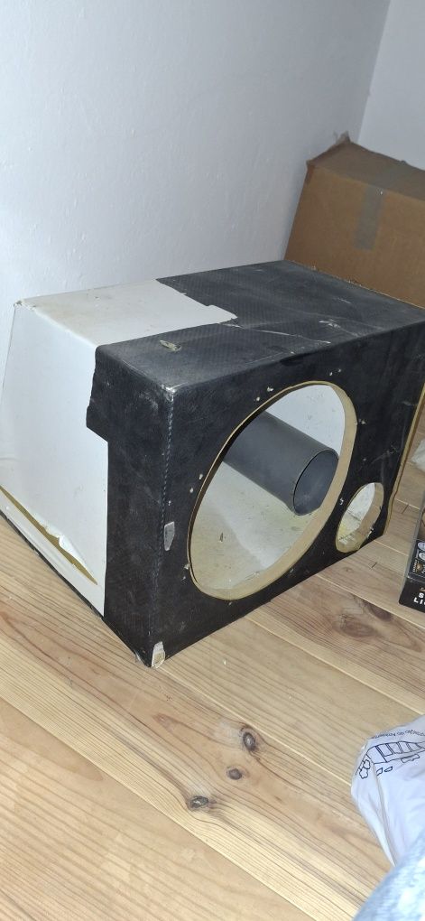 Caixa para subwoofer