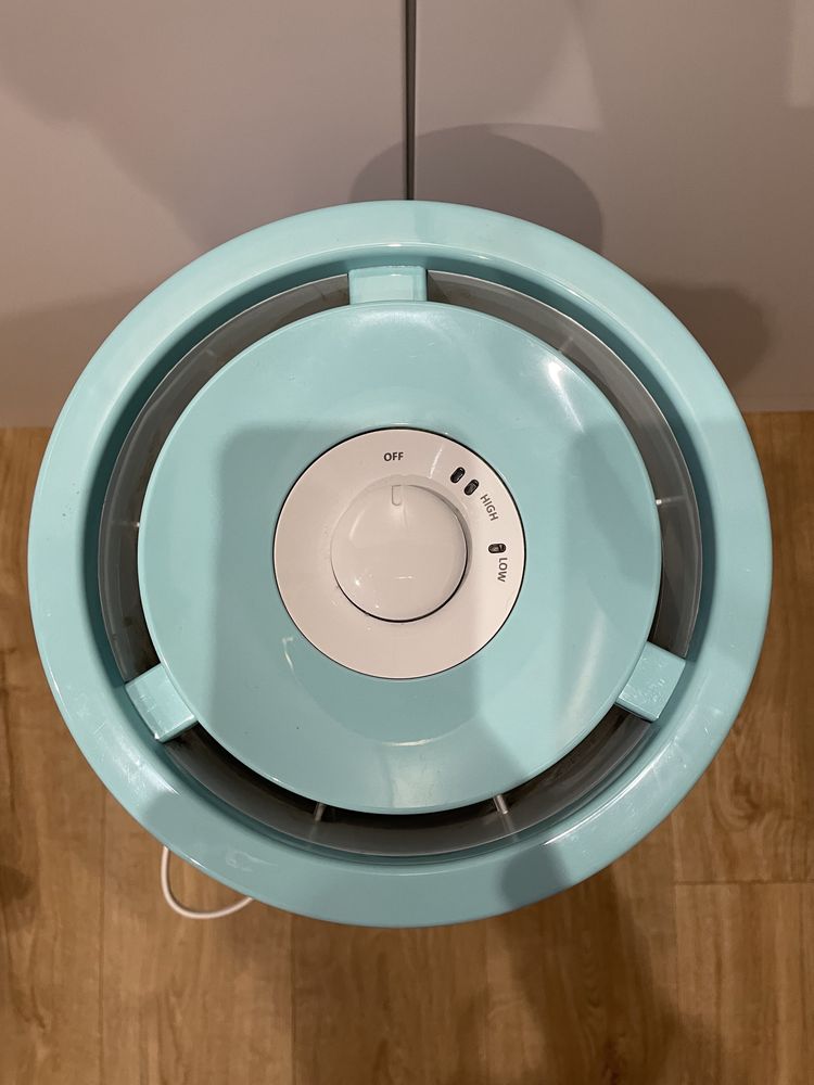 Увлажнитель воздуха PHILIPS Safe & clean Series 2000