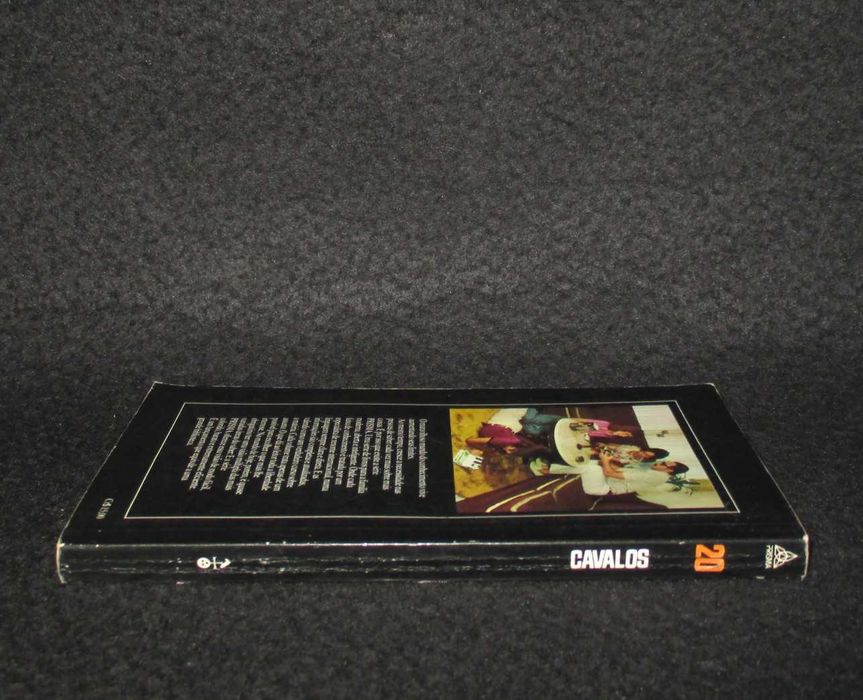 Livro Cavalos Judith Campbell Prisma