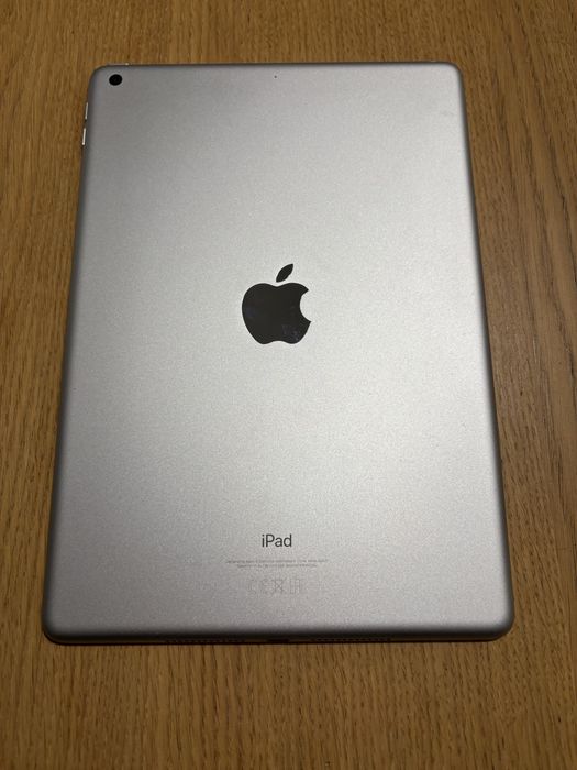 Tablet Apple iPad 10.2” 9 gen. 64GB Srebrny + rysik GRATIS