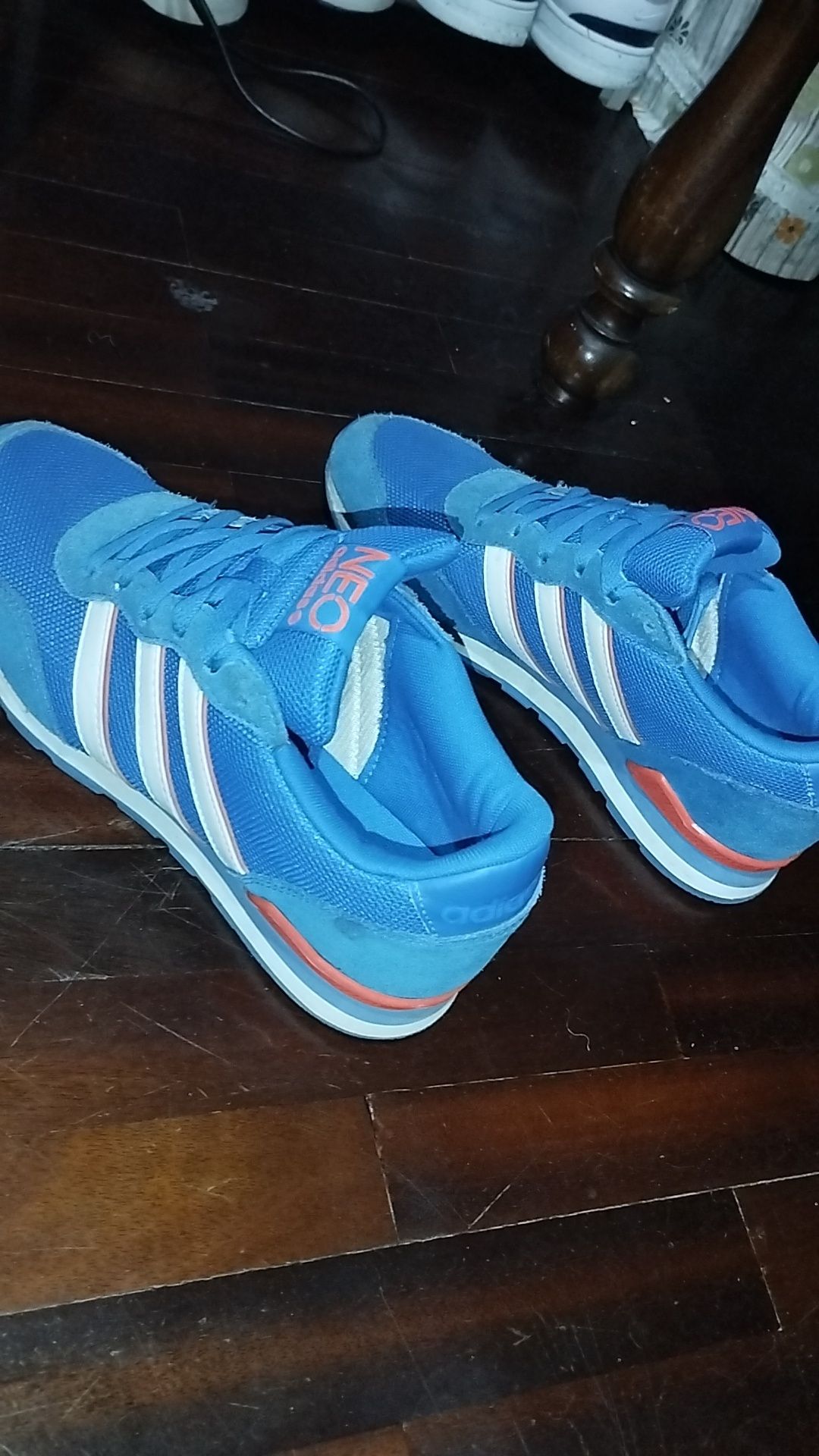 Tênis Neo Adidas 42-43