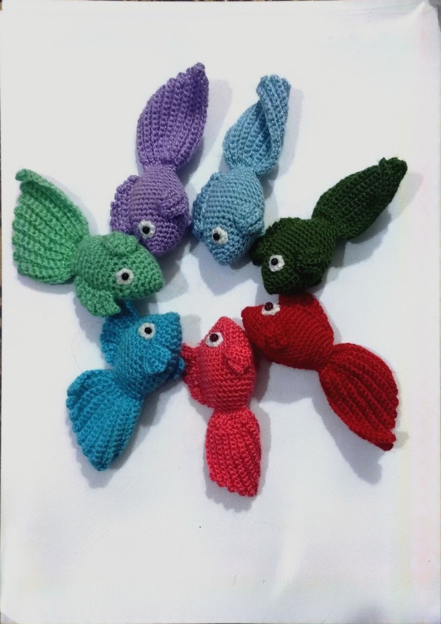 Брелок - подвеска Рыбка (игрушка амигуруми)