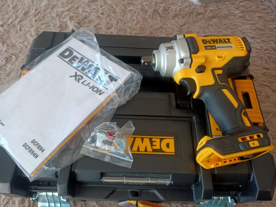 Nowy oryginalny klucz udarowy DeWalt dcf894+ kufer