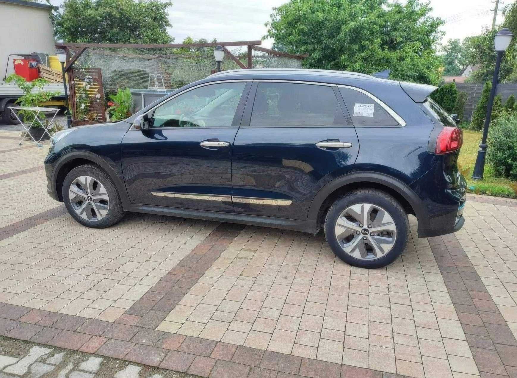 Kia   Niro     2021