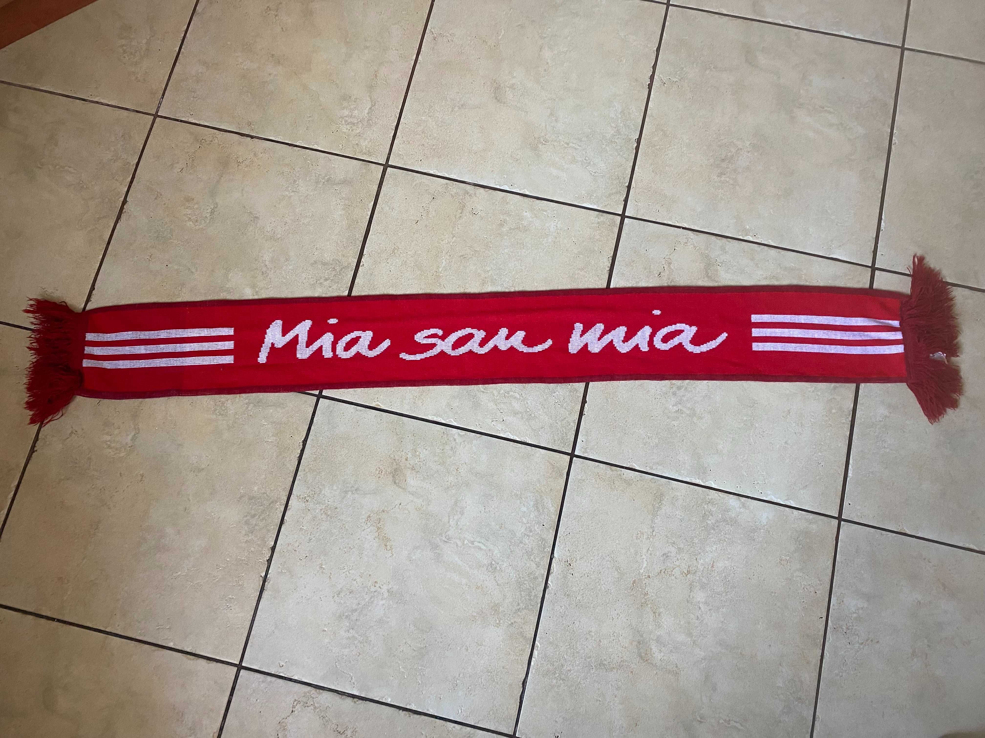 Szal piłkarski BAYERN MONACHIUM F.C. Adidas - UNIKAT