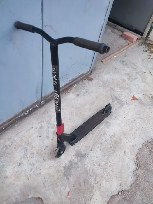 Самокат трюковий explore