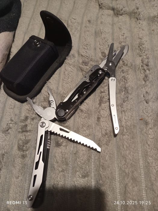 Multitool uniwersalny z nożyczkami nóż ostrze 70mm PRO