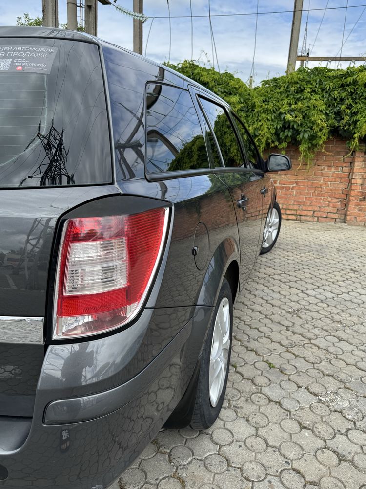 Opel Astra H 2012р