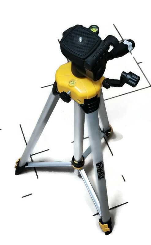 Statyw DeWalt 75-184 cm DE0881T-XJ