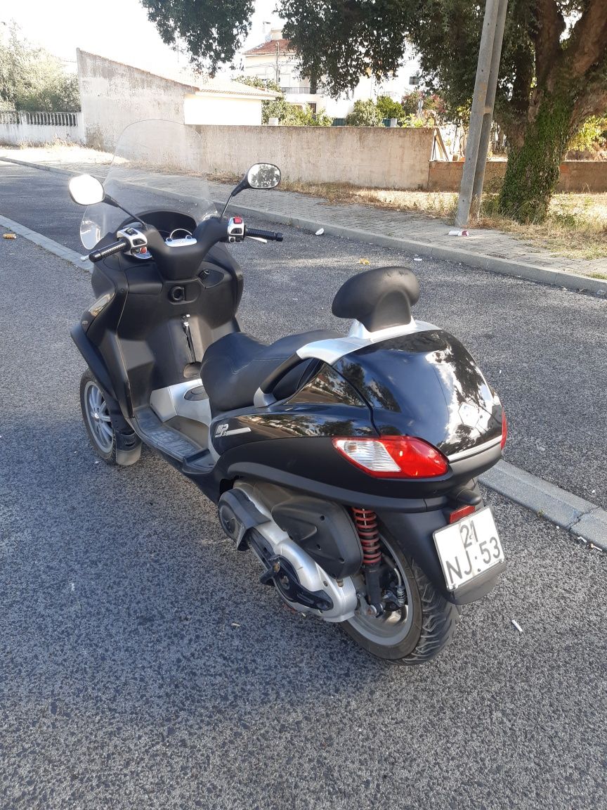 Piagio Mp3 400ie