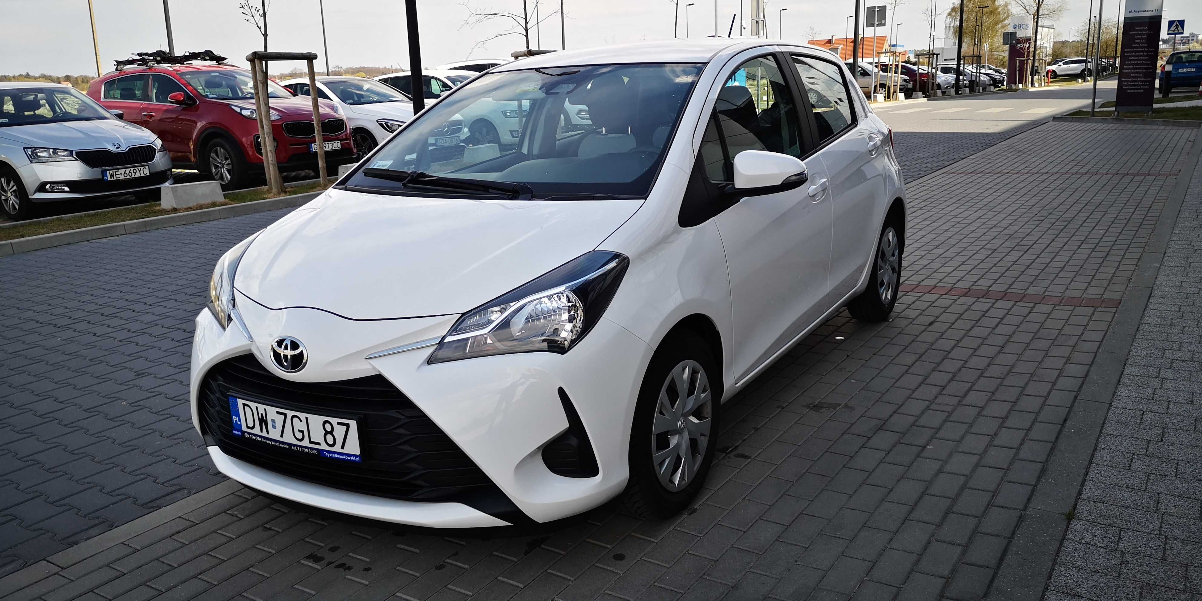 Toyota Yaris AT, Wynajem długoterminowy samochodów, wypożyczalnia aut