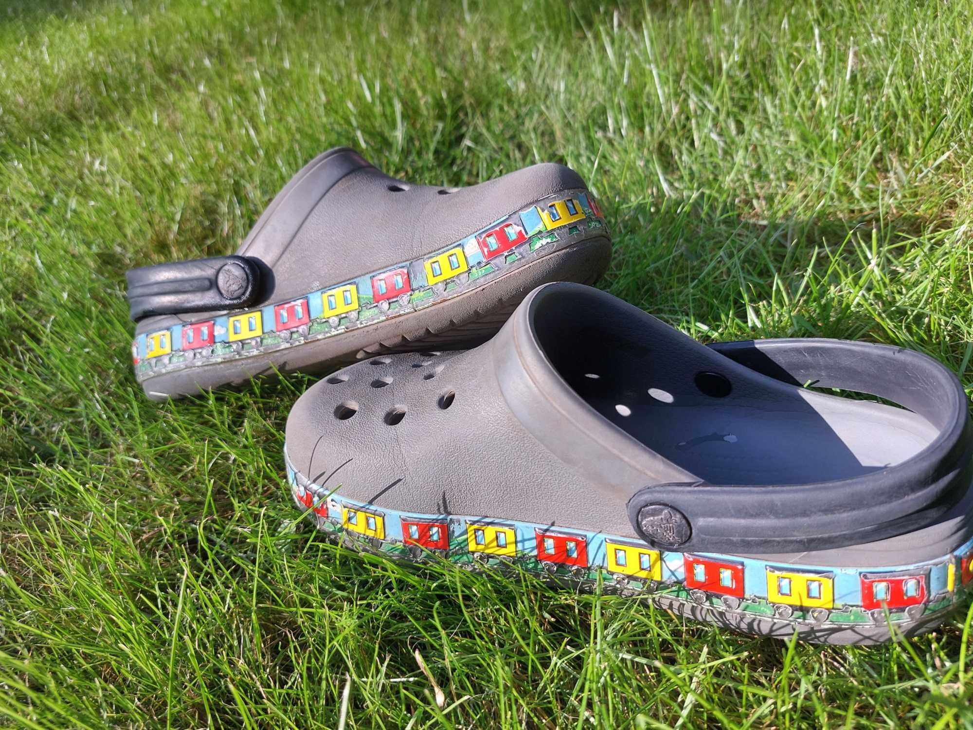 Crocs klapki lokomotywa pociag ciuchcia J2 33 - 34