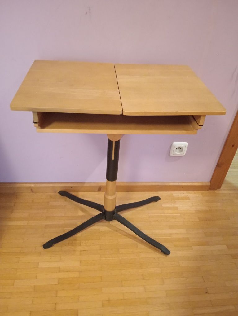 Stolik pod laptopa (szafka nocna, stolik kawowy, ikea)