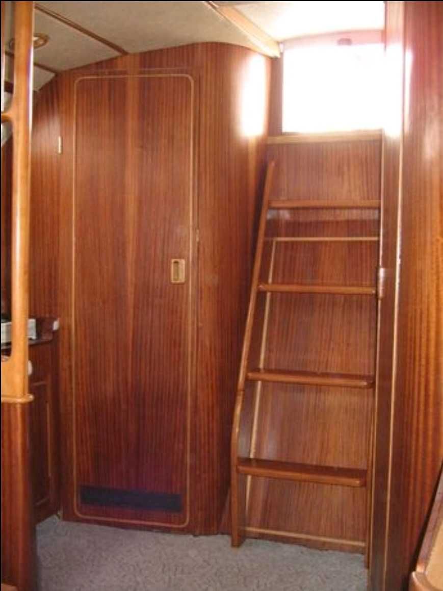 Срочно Торг! Продам 12 м парусную яхту