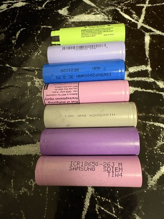 Акумулятори 18650mah, в хорошу стані