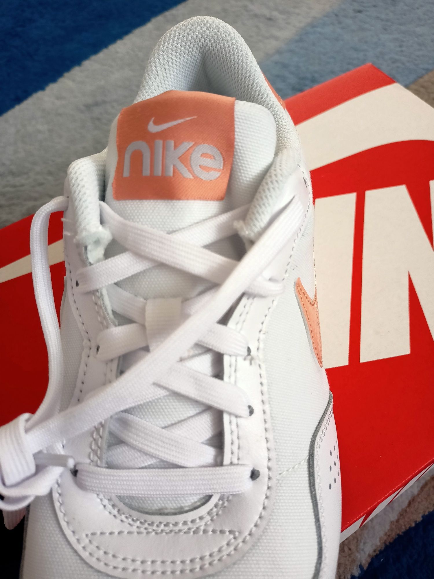 Buty damskie Nike - nowe, gwarancja